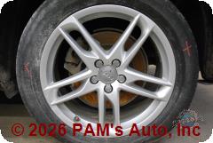 Vehicle photo 9