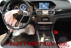 Vehicle photo 14