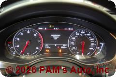 Vehicle photo 12