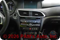Vehicle photo 13
