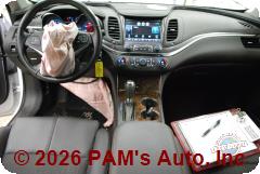 Vehicle photo 14