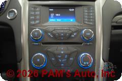 Vehicle photo 13