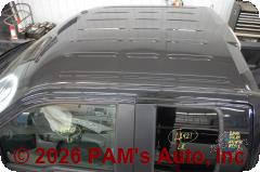 Vehicle photo 8
