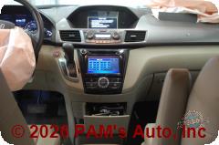 Vehicle photo 14