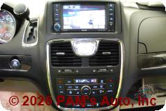 Vehicle photo 13