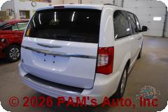 Vehicle photo 5
