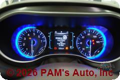 Vehicle photo 12