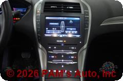 Vehicle photo 13