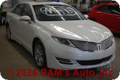 Vehicle photo 2