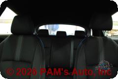Vehicle photo 11