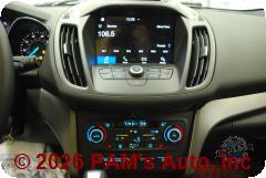 Vehicle photo 13