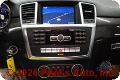 Vehicle photo 13