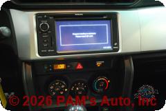 Vehicle photo 12