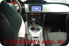 Vehicle photo 13