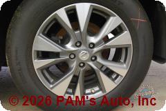 Vehicle photo 9