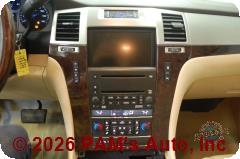 Vehicle photo 13