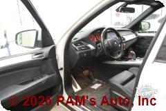 Vehicle photo 10