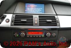 Vehicle photo 13