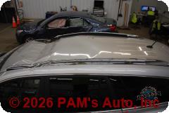 Vehicle photo 8