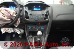 Vehicle photo 14