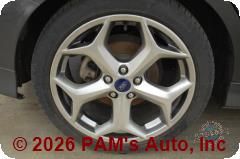 Vehicle photo 9