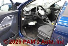 Vehicle photo 10