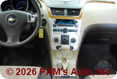 Vehicle photo 14