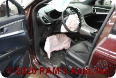 Vehicle photo 10