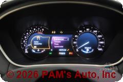 Vehicle photo 12