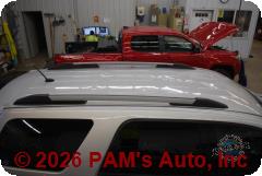 Vehicle photo 4