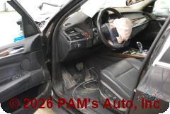 Vehicle photo 10