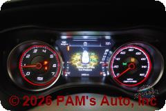 Vehicle photo 12