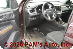 Vehicle photo 10