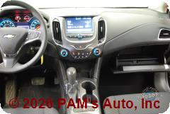 Vehicle photo 14