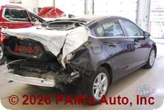 Vehicle photo 5