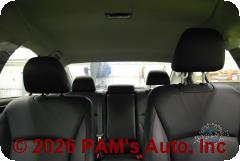 Vehicle photo 11