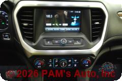 Vehicle photo 13
