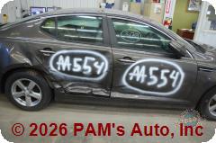 Vehicle photo 3