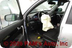 Vehicle photo 10