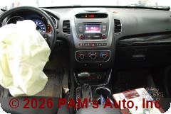 Vehicle photo 14