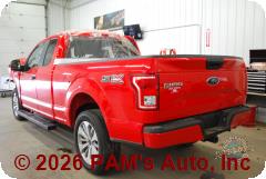 Vehicle photo 6