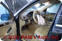 Vehicle photo 10