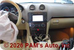 Vehicle photo 14