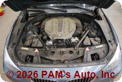 Vehicle photo 14