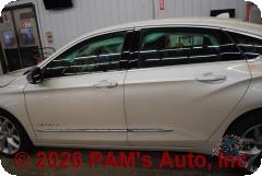 Vehicle photo 7