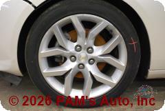 Vehicle photo 9