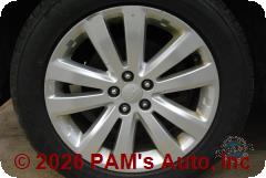 Vehicle photo 9