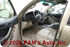 Vehicle photo 10