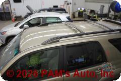 Vehicle photo 8