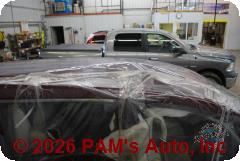 Vehicle photo 4